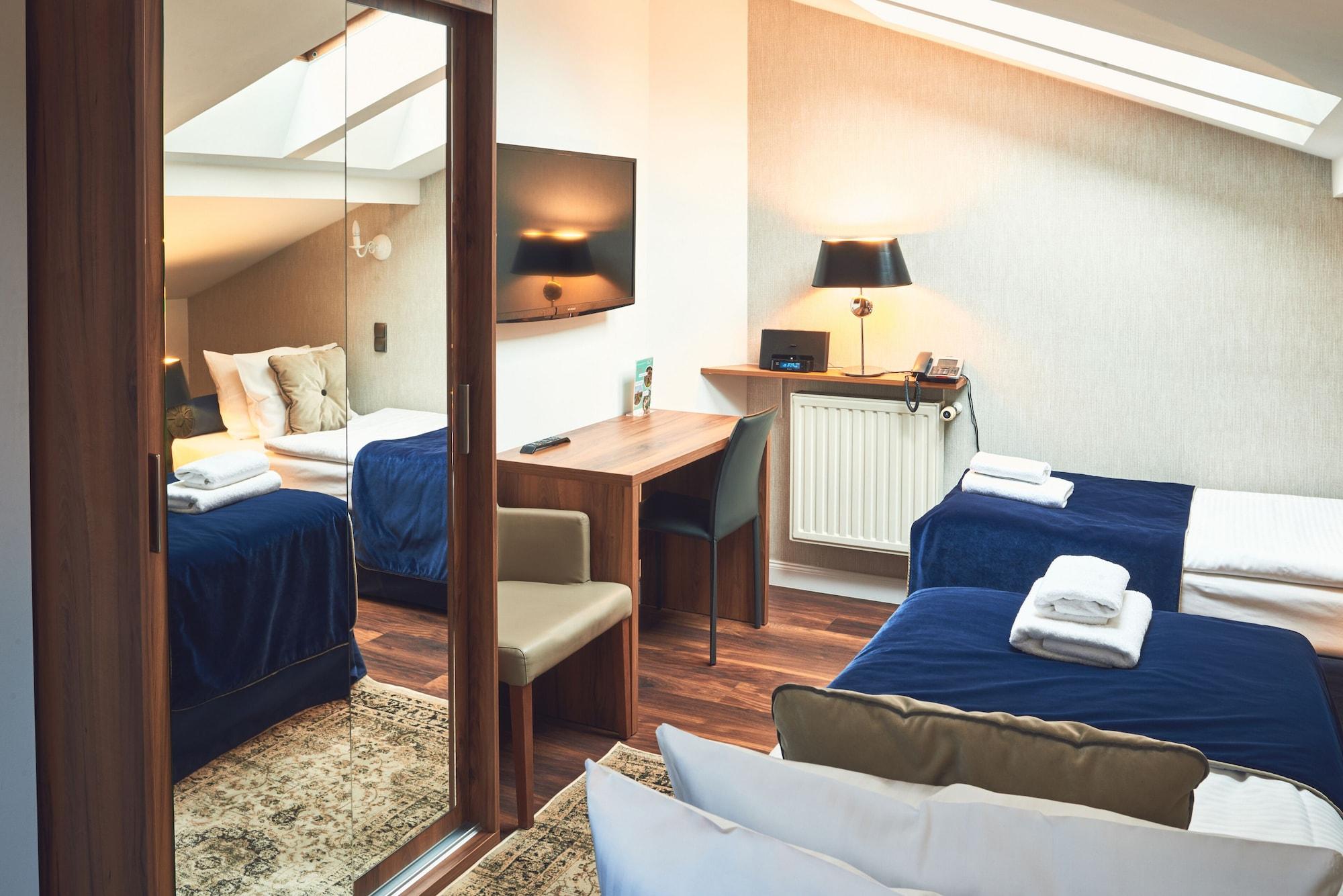 Nobilton Hotel
